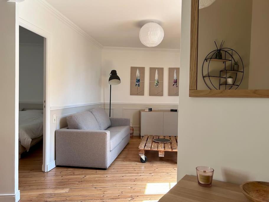 Le Cocon Bayeusain X Parking By Melrose Bayeux Luaran gambar
